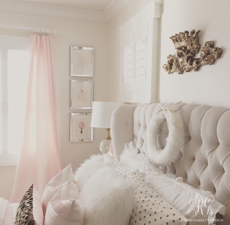 Pink and gold little girls room decorated for Christmas with leopard and white fur