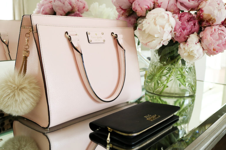 Fashion Friday summer purse essentials