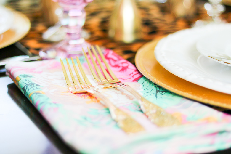 Tips for setting the ultimate dinner party table by Randi Garrett Design