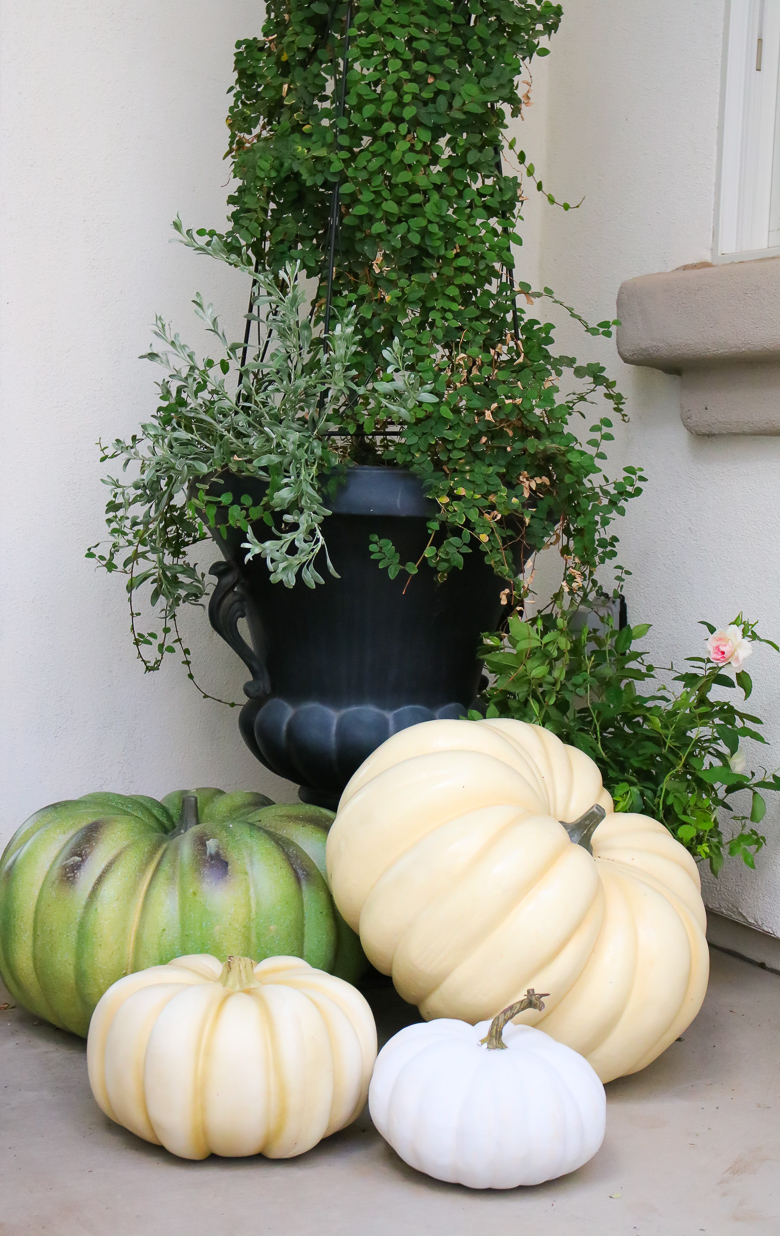 Gorgeous Fall Porch and Patio Inspiration