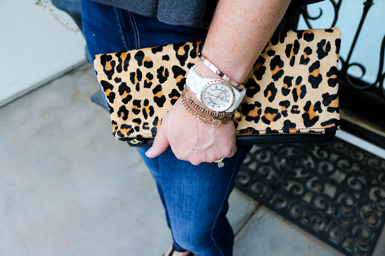 fall-date-night-outfit-leopard-clutch