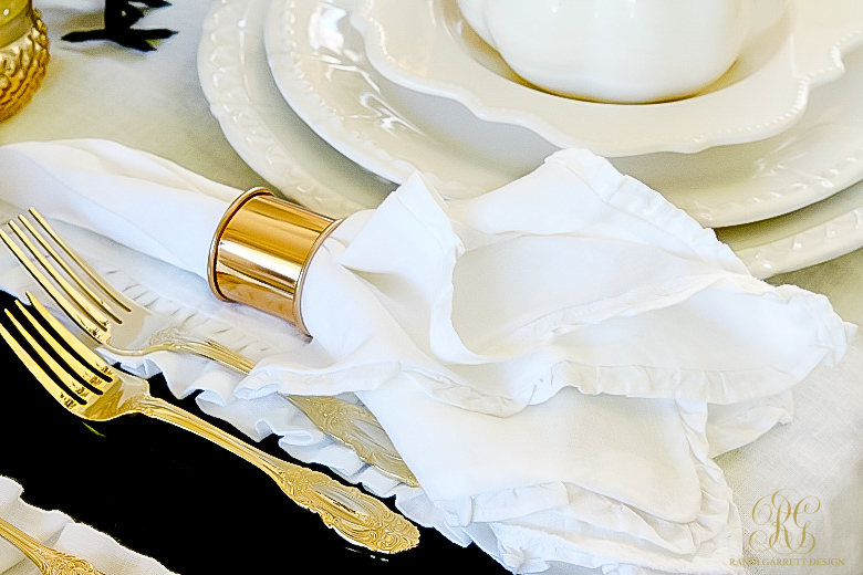 white-ruffle-napkin-on-white-halloween-table-2