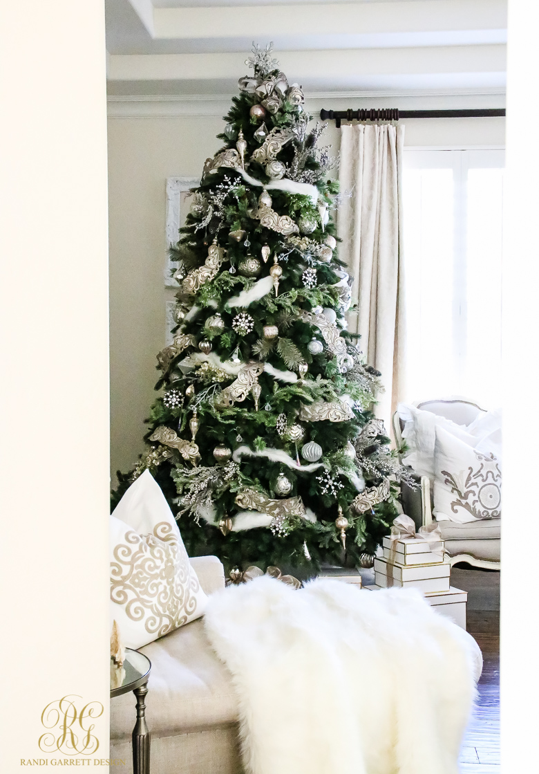 Deck the Halls Christmas Home Tour  Elegant Entryway