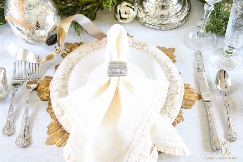Gold Dining Room And Table Scape, White And Gold Table Set Up