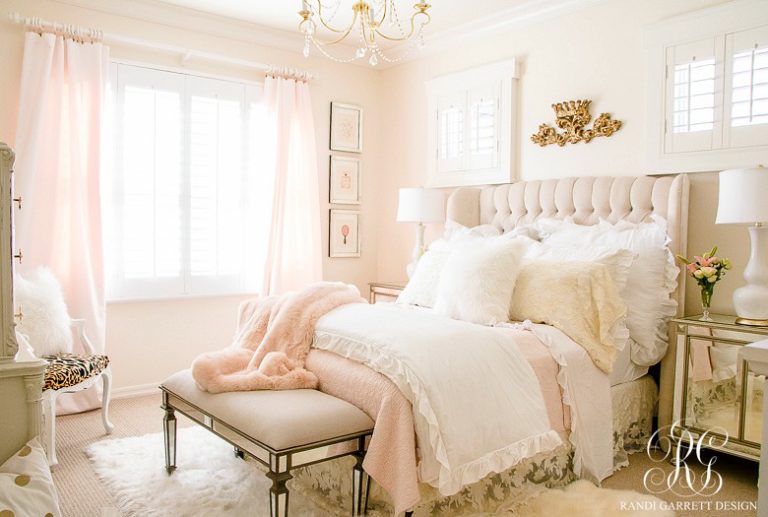Blush Pink Bedroom Wall Decor