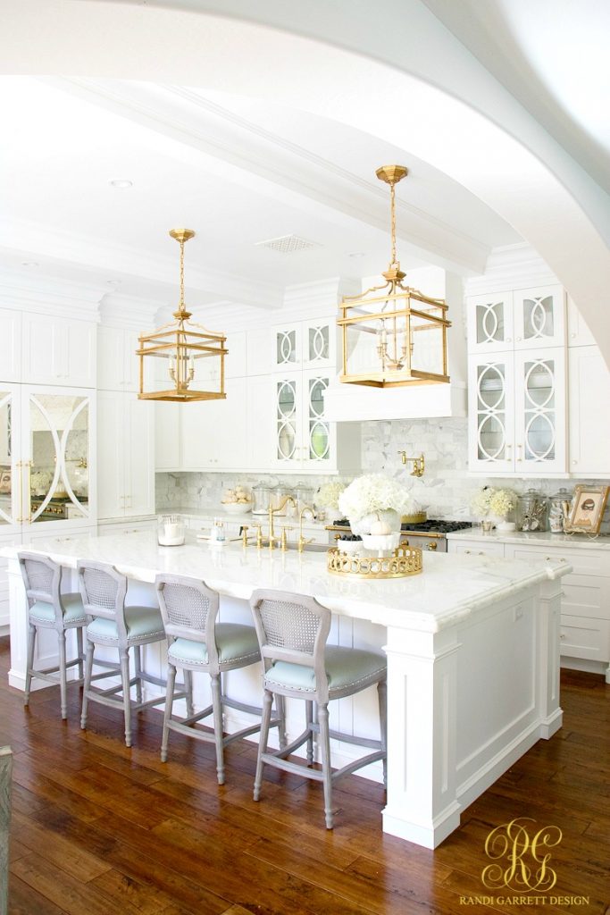 3 Days of Halloween - Glam Halloween Home Tour - Randi Garrett Design
