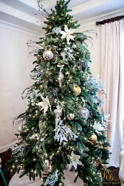 Tips for Trimming your Christmas Tree like a Pro - Randi Garrett Design