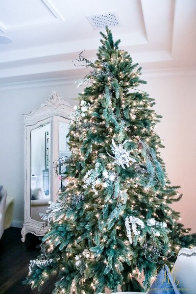 Tips for Trimming your Christmas Tree like a Pro - Randi Garrett Design