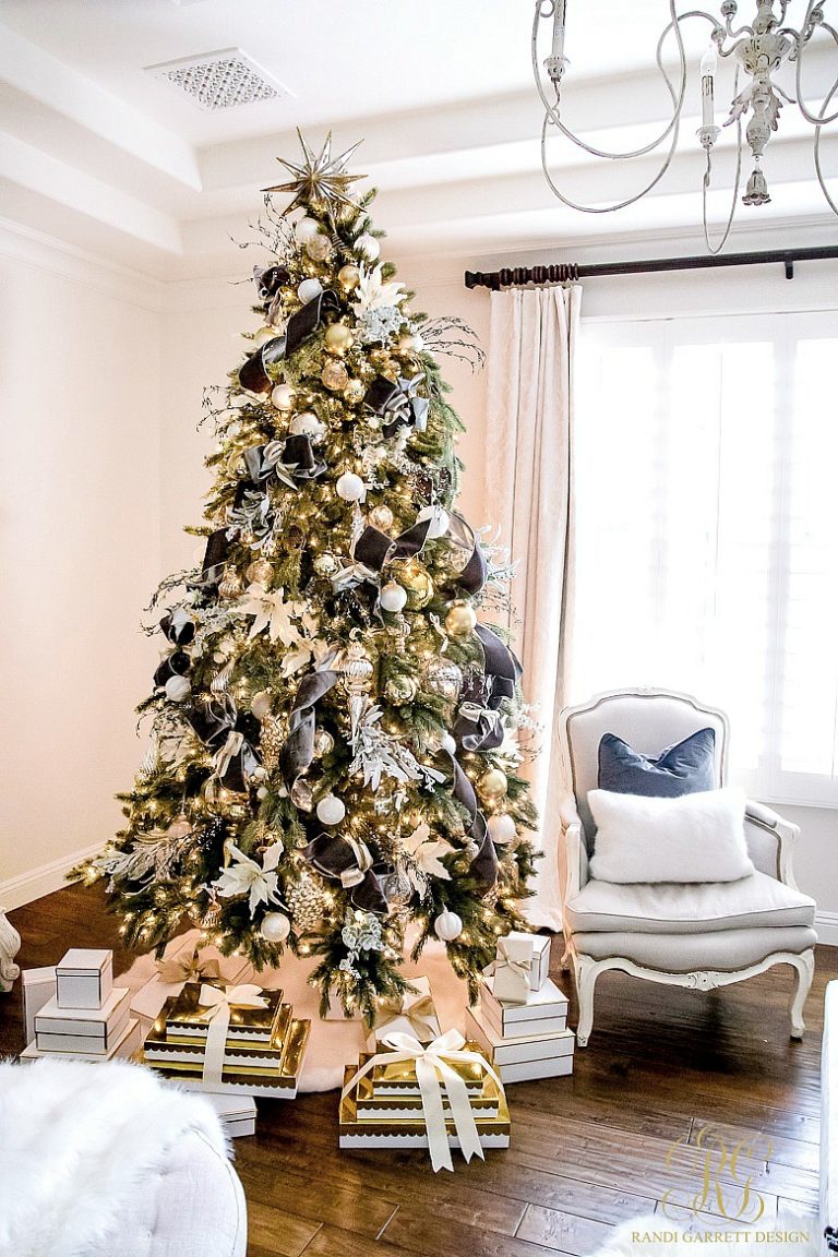 Tips for Trimming your Christmas Tree like a Pro Randi Garrett Design