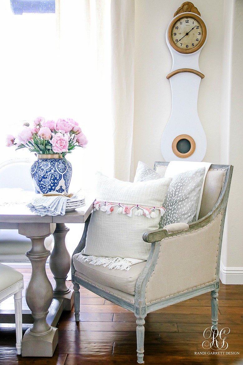 summer home tour - simple summer styling tips