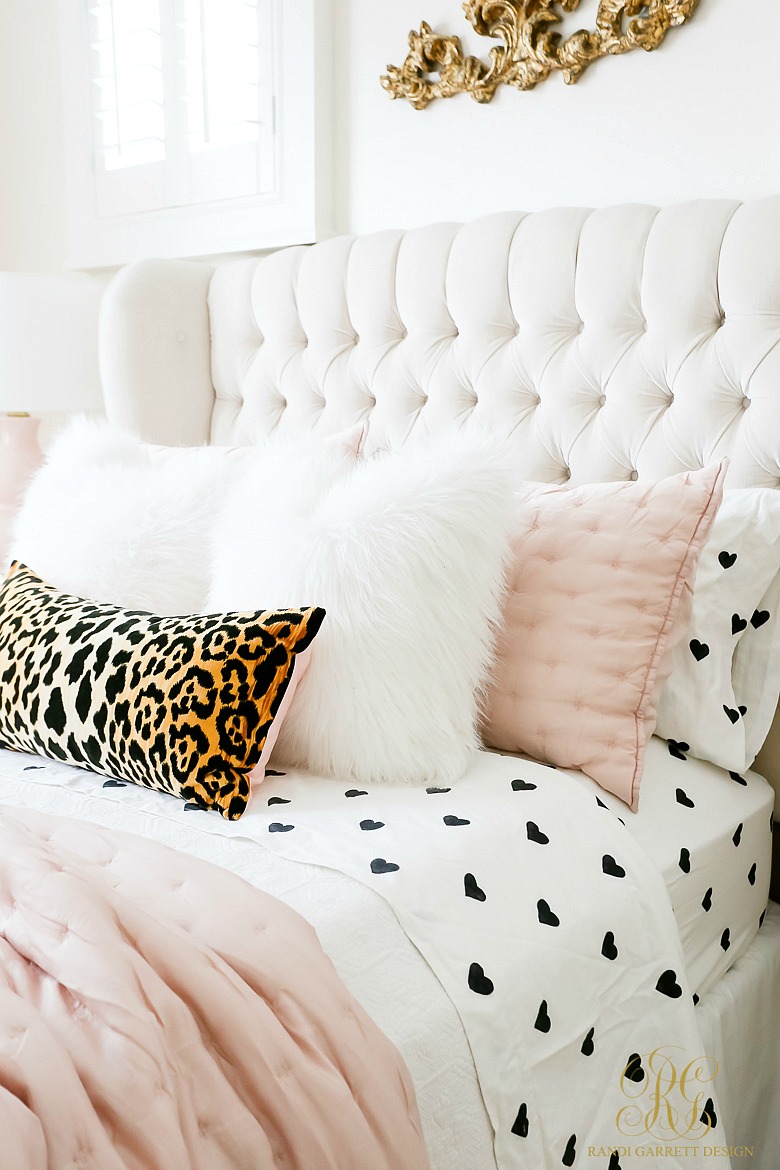 Tips for Cozy Kid's Bedrooms - glam tween bedroom