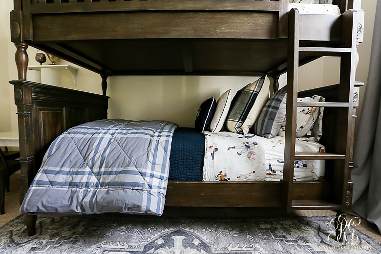 stylish little boy's bedroom - stylish bunkbeds