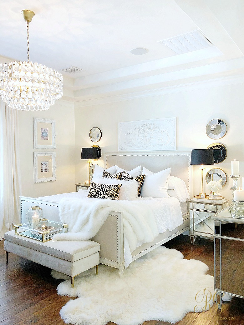 7 Ways to Style Pillows on Your Bed - Randi Garrett Design