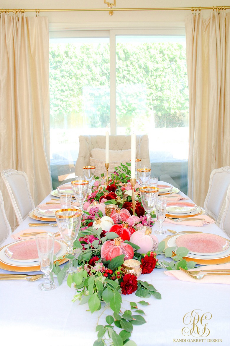 beautiful pomegranate table - glam dining room 