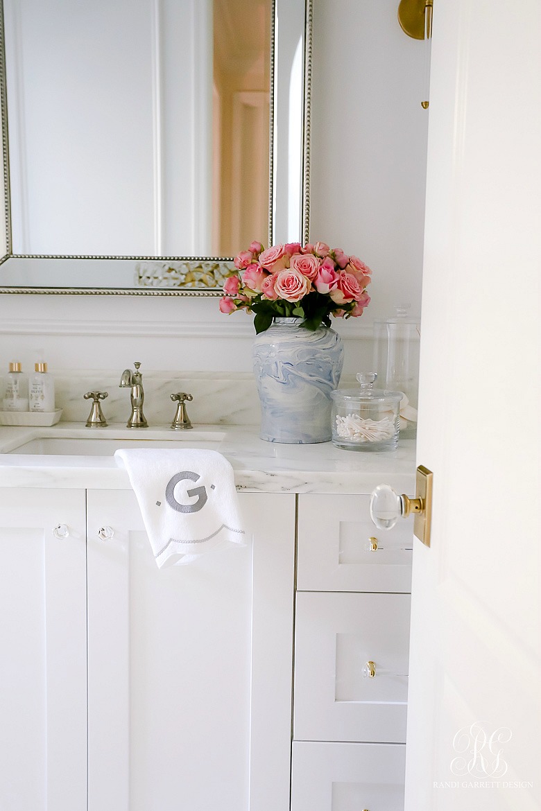 7 Tips to Keep Your Whites Bright White - Randi Garrett Design