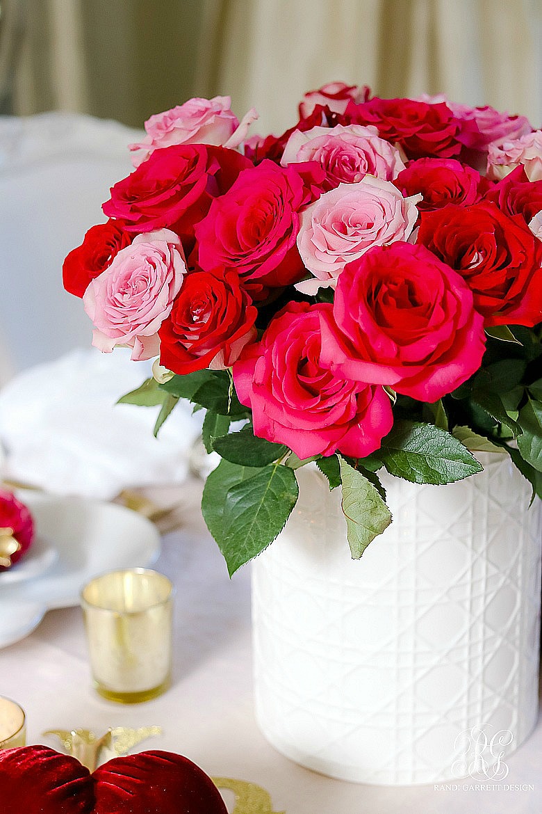 Rose centerpiece - rose arrangement - Valentine's Day arrangement