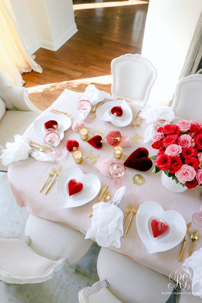 Queen of Hearts Valentine's Day Table - Randi Garrett Design