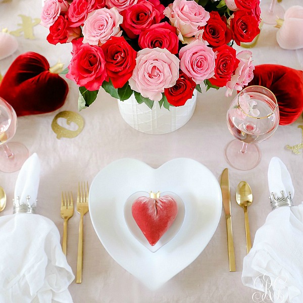 Queen of Hearts Valentine's Day Table - Randi Garrett Design