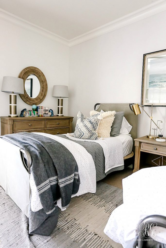 3 Ways to Style a Quilt Randi Garrett Design