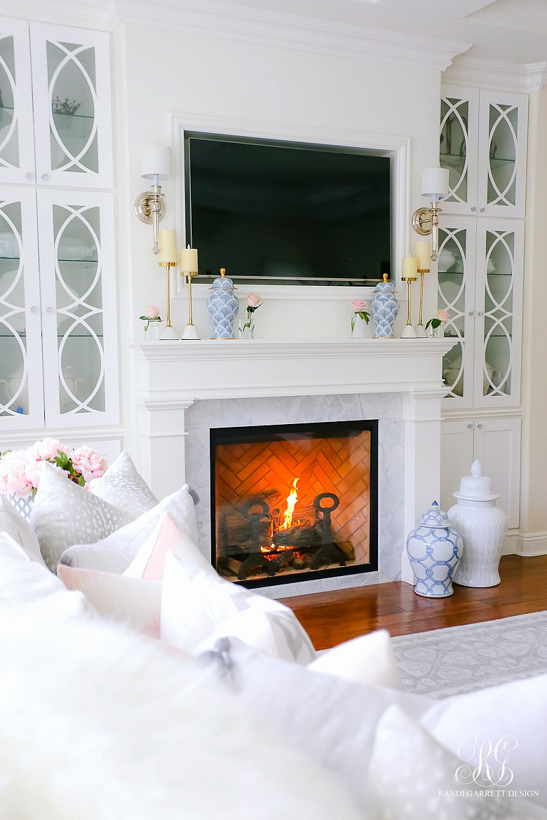white fireplace - builtins - gas fireplace - spring mantel 