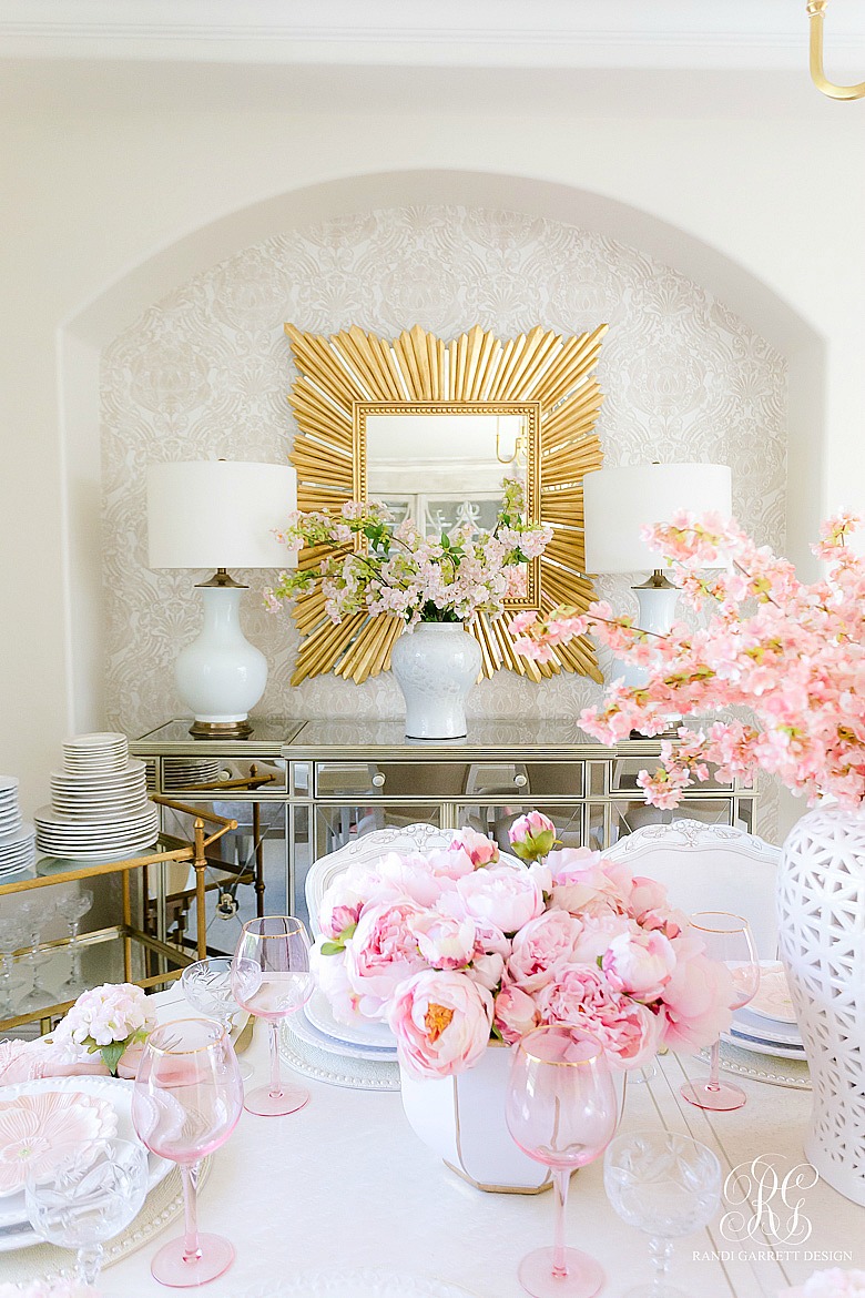 elegant dining room 