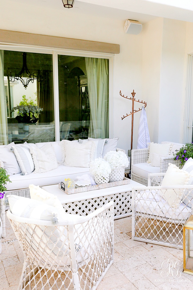 glam backyard - outdoor styling tips