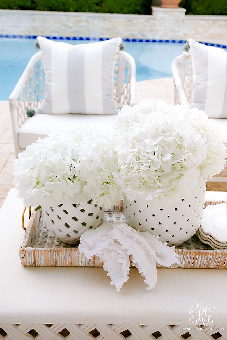 Must Have Outdoor Pieces for Summer Entertaining