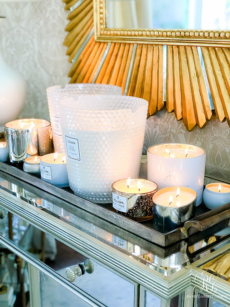 white gold candle vignette