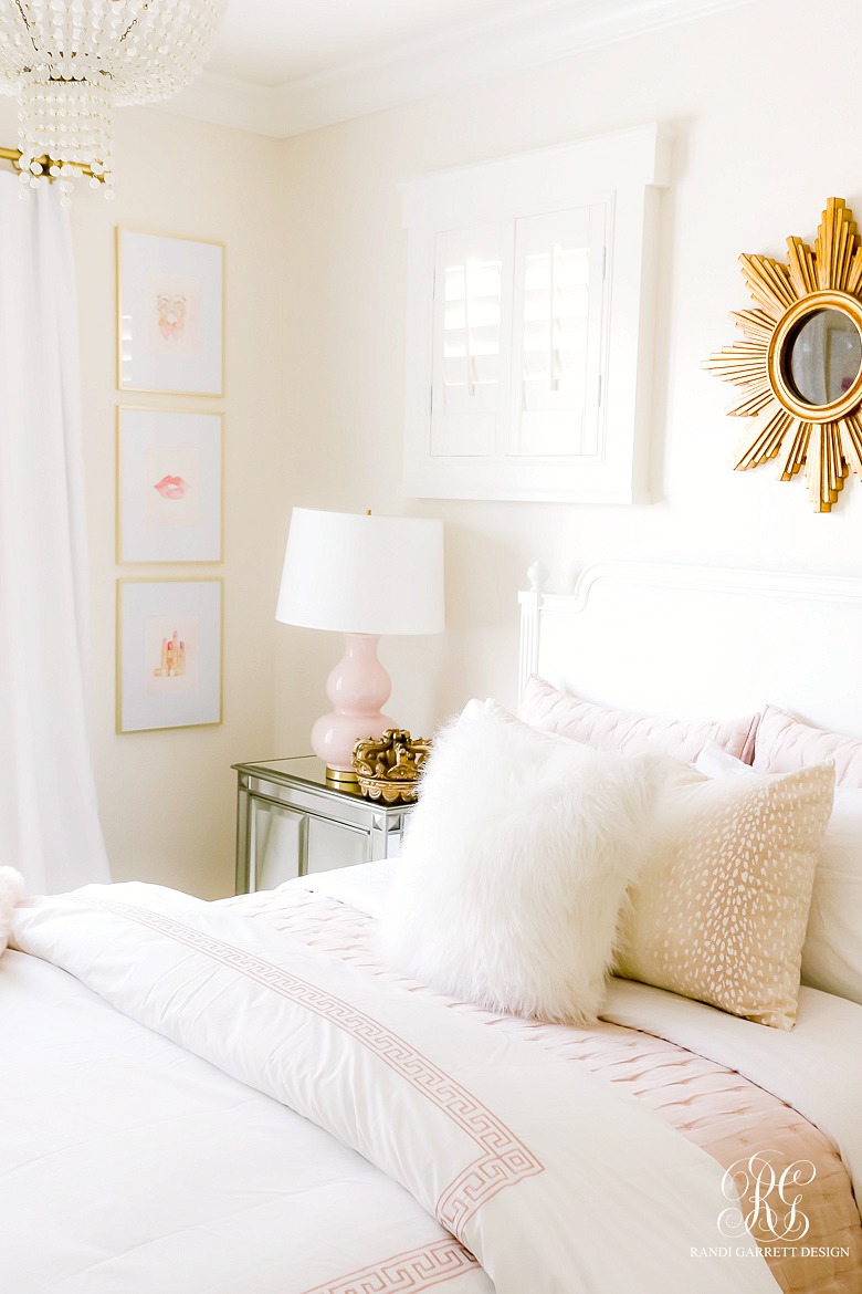 pink teen bedroom