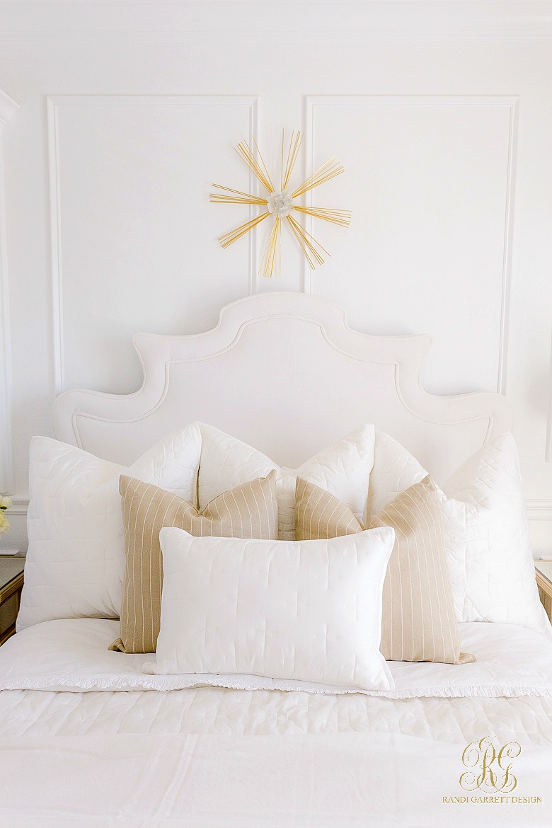 7 Ways to Style Pillows on Your Bed