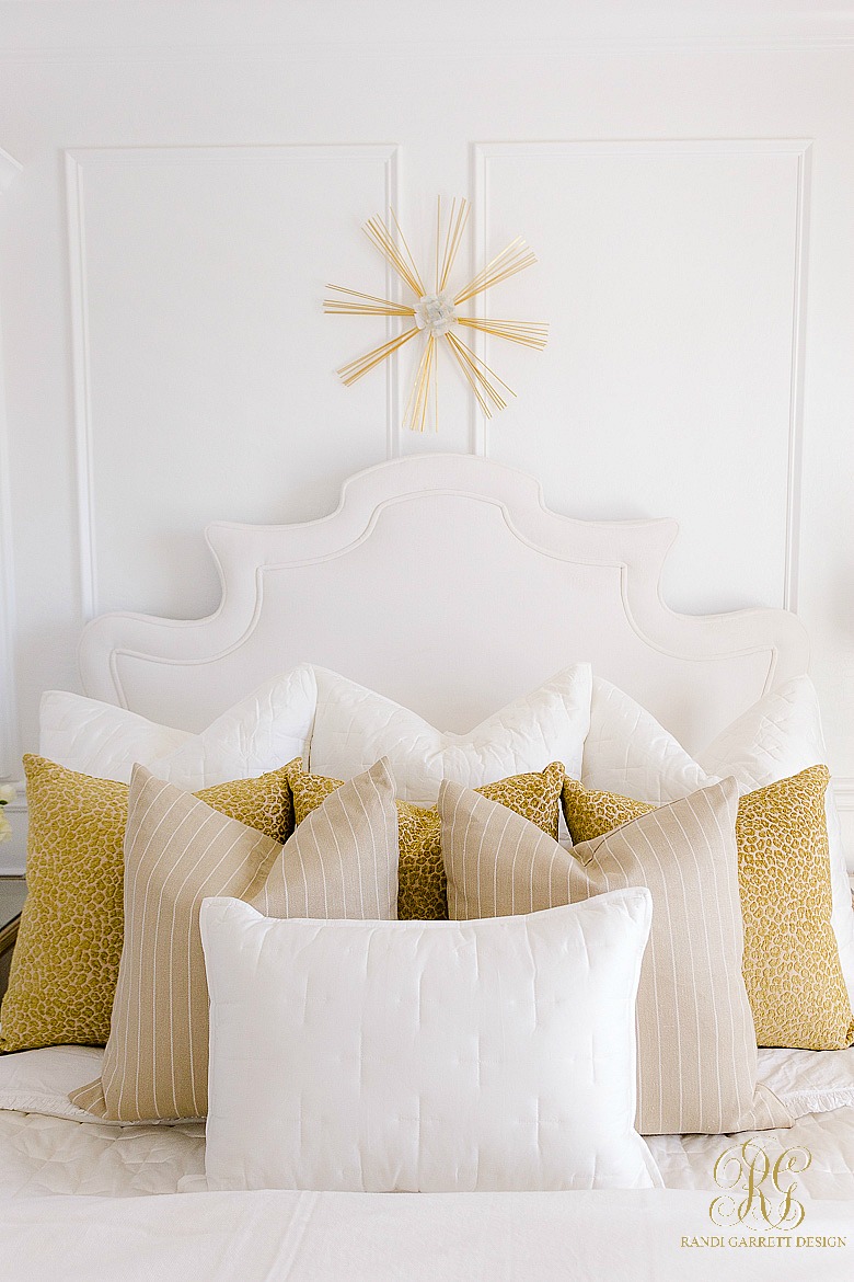 7 Ways to Style Pillows on Your Bed