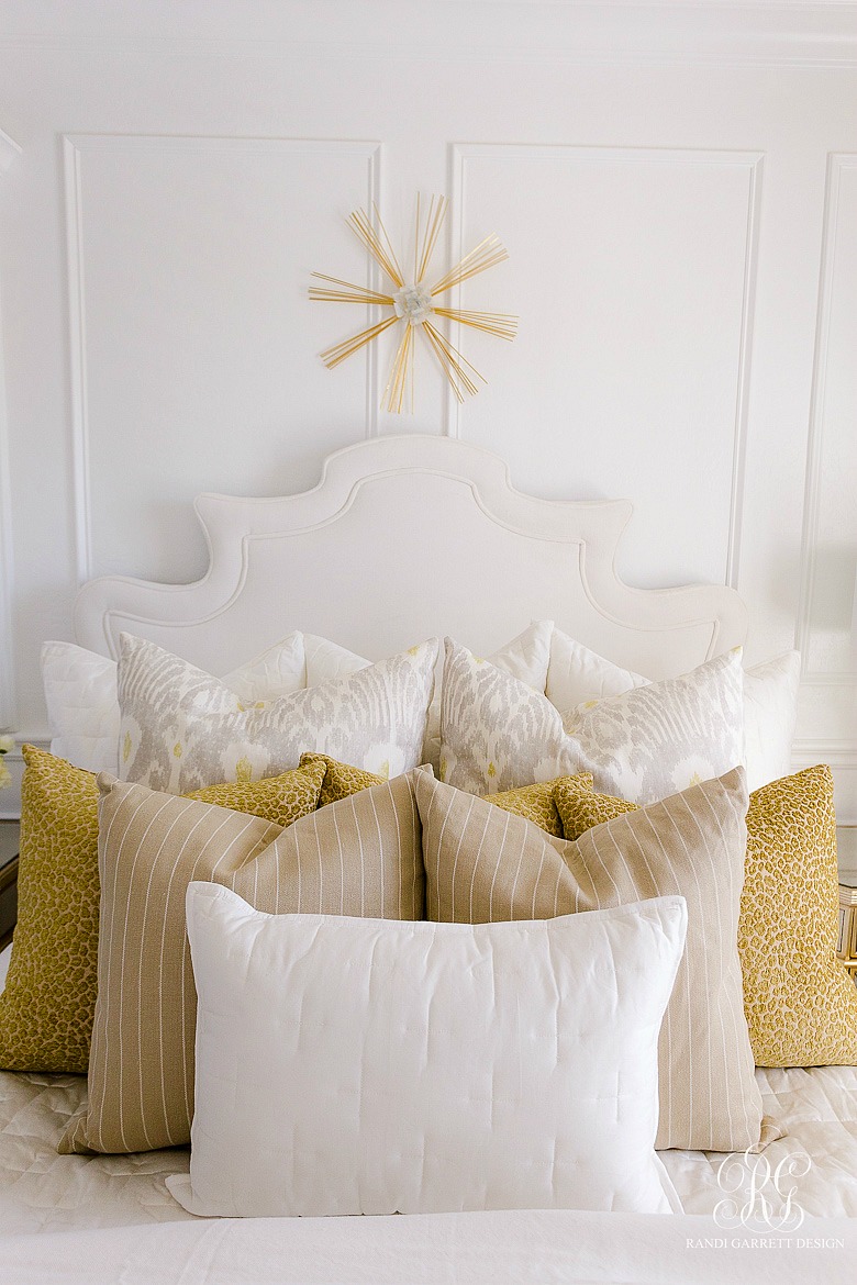 7 Ways to Style Pillows on Your Bed
