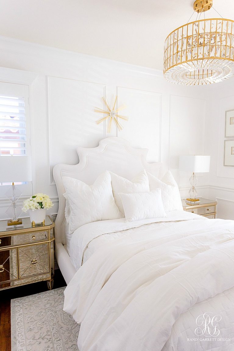 7 Ways to Style Pillows on Your Bed Randi Garrett Design