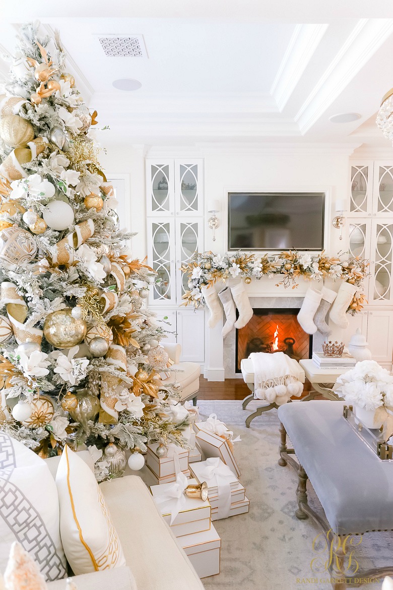 https://randigarrettdesign.com/oh-holy-night-christmas-home-tour/