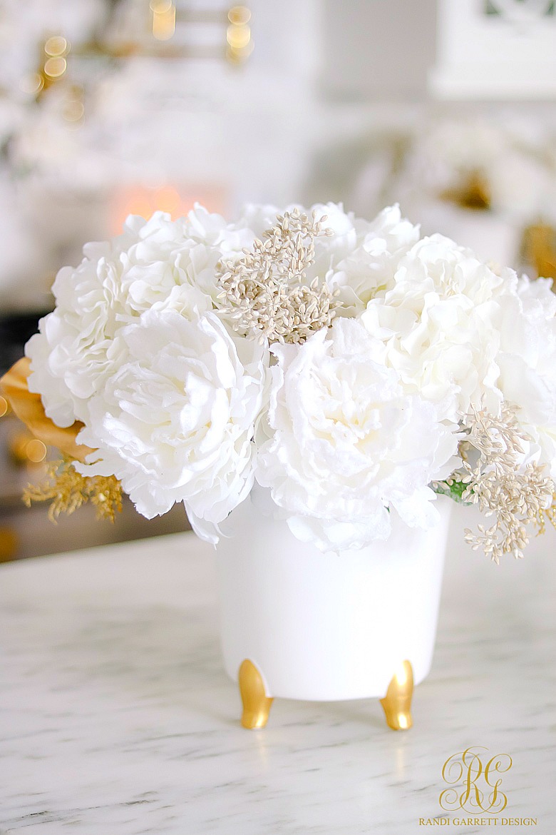 white peony hydrangea arrangement