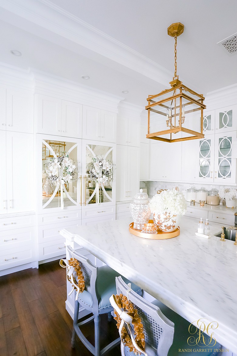 White and Gold Christmas Kitchen