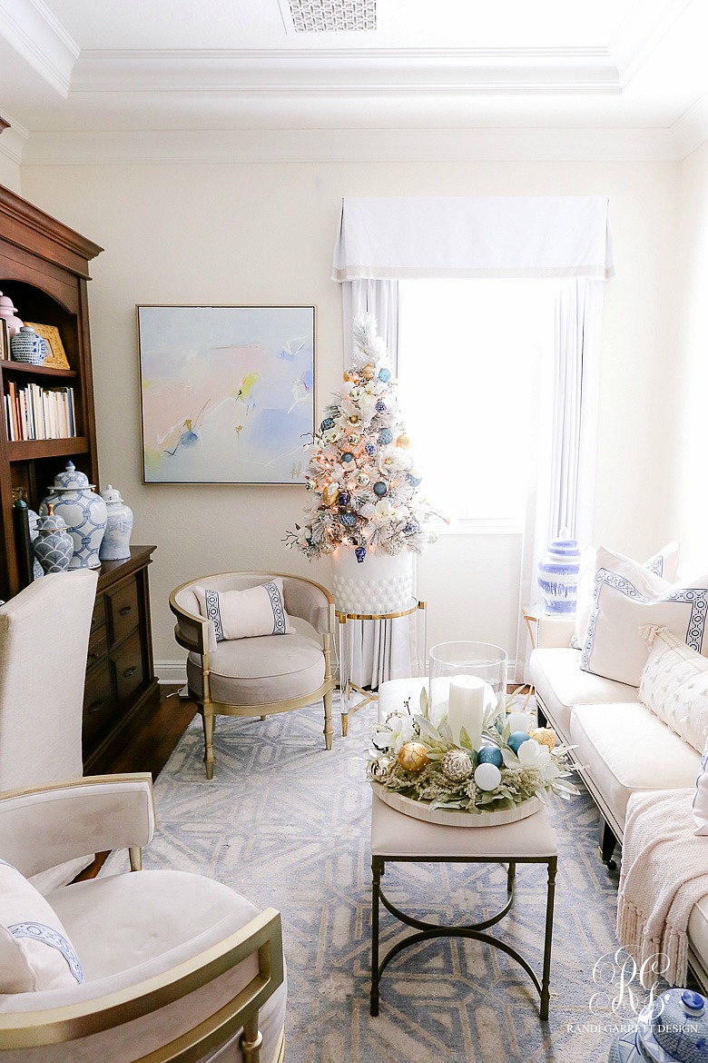 blue white christmas family room