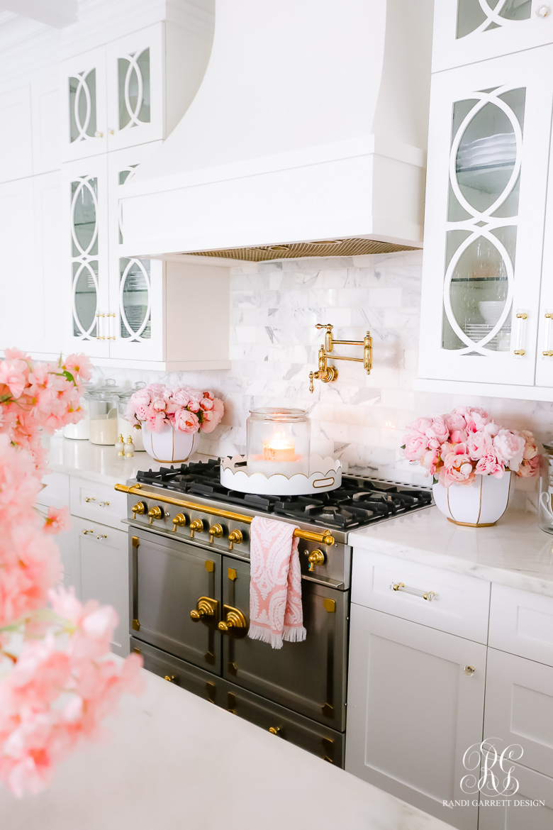 Valentine's Day Kitchen Decor Ideas to Ignite Romance