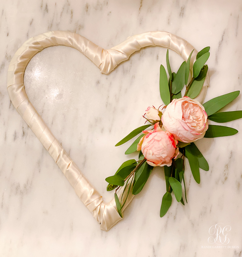 Valentine's Day Heart Wreath Tutorial