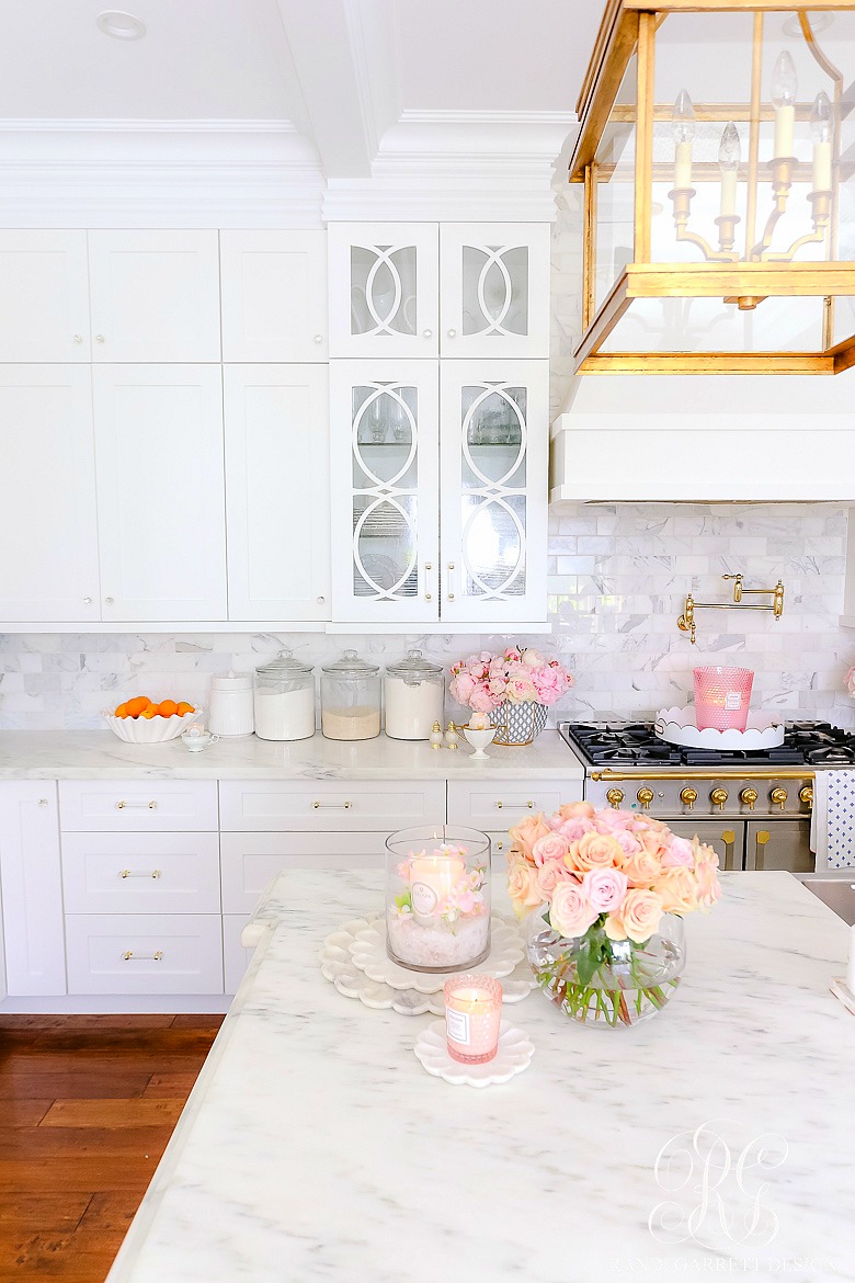 white kitchen spring decor