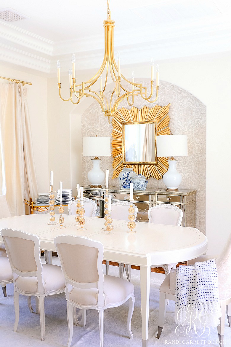 blue white gold dining room