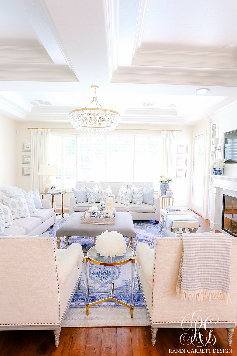 beautiful blue white family room