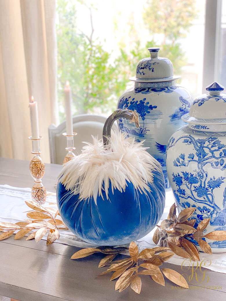 Ginger Jar and Pumpkin Fall Table