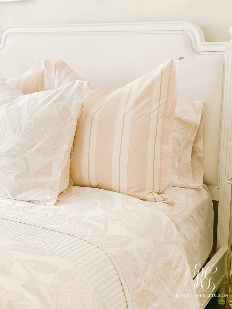 Tips for Choosing the Perfect Comforter