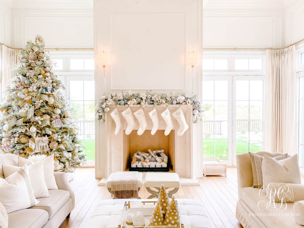 I'll be Home for Christmas Home Tour - Family Room - Randi Garrett Design