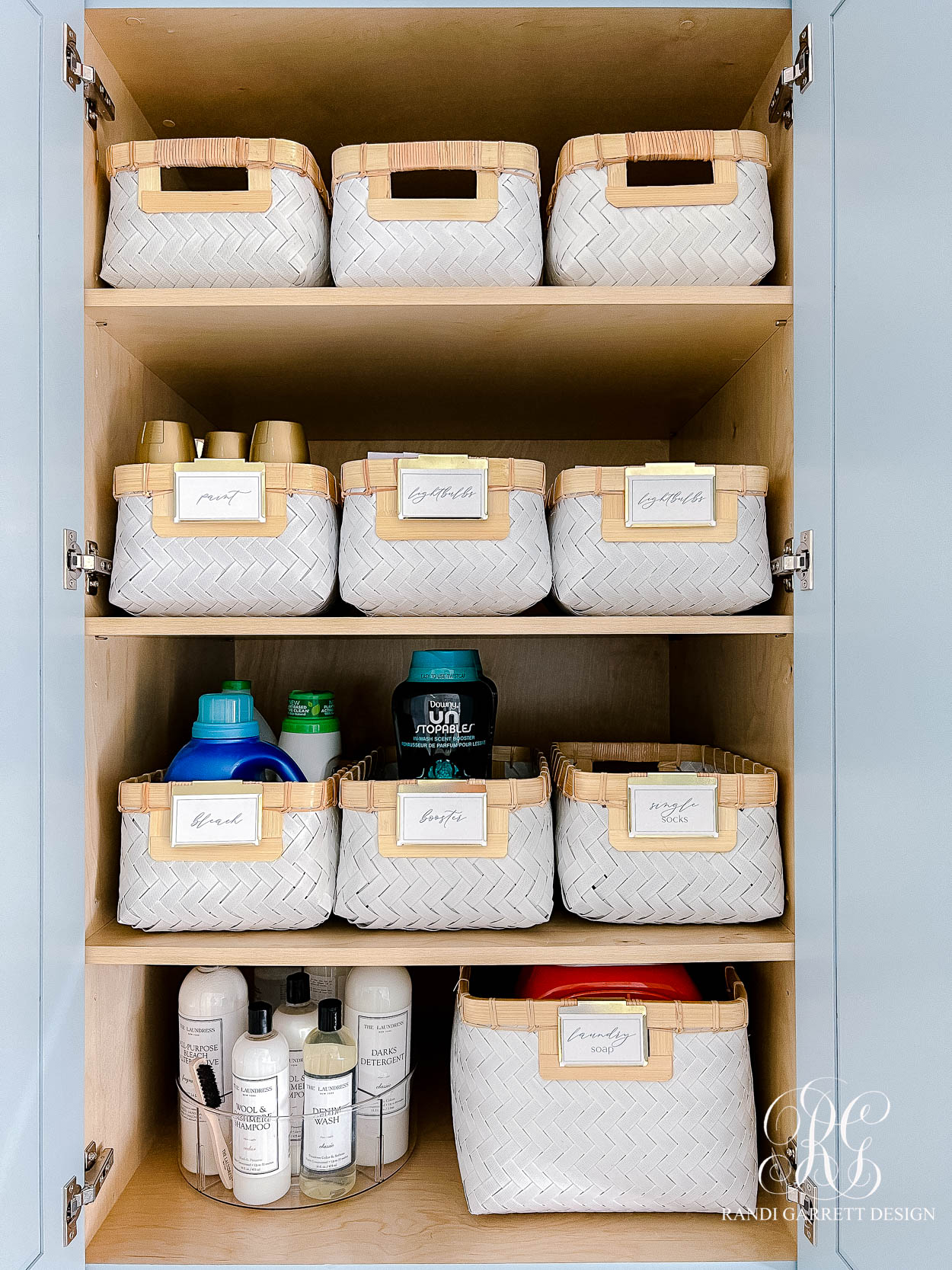 Pretty Organization in the Laundry Room