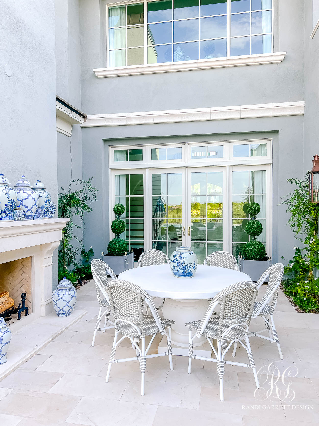 beautiful outdoor dining area