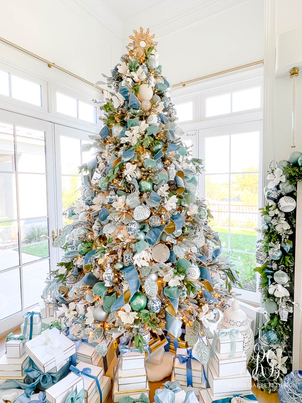 Blue and White Christmas tree