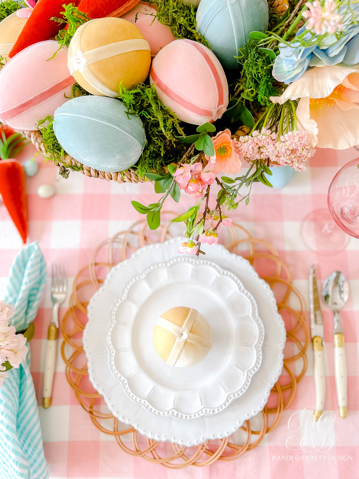 Velvet Egg Easter Table 