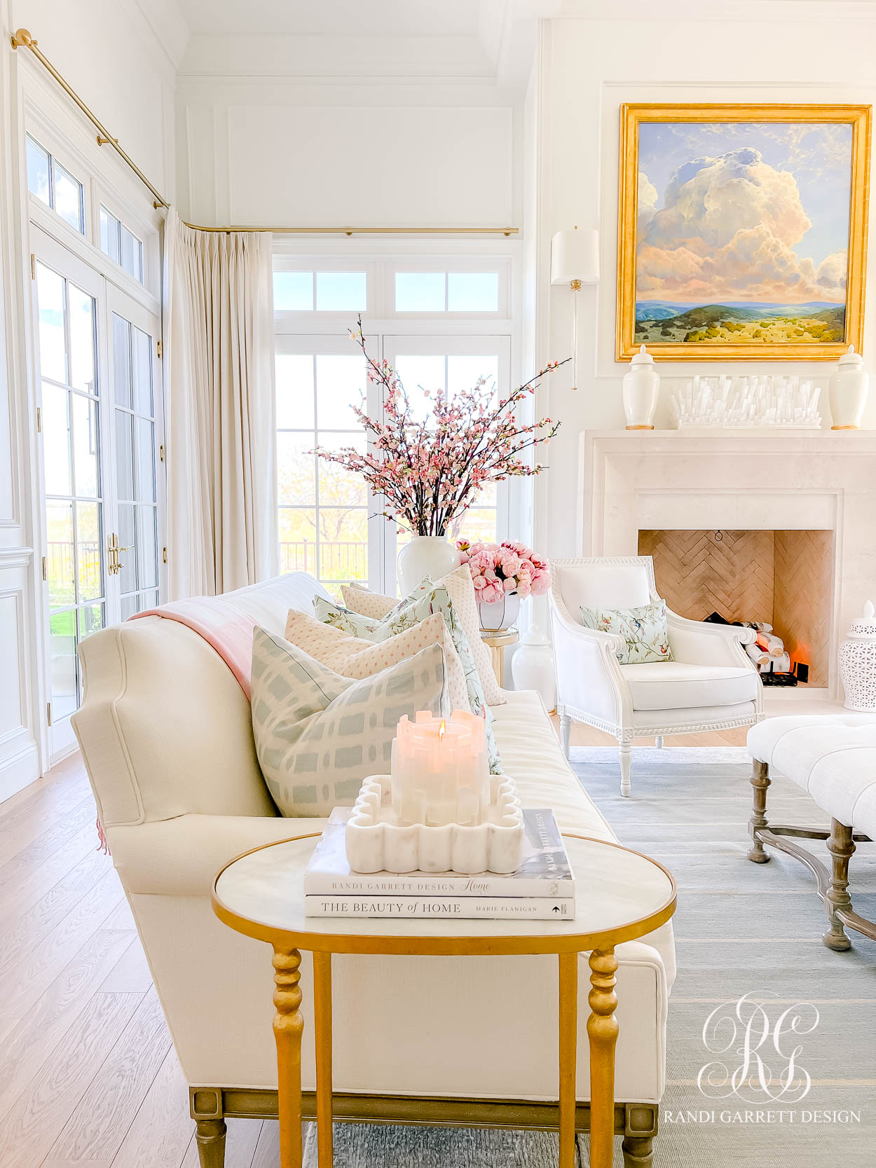 Spring Home Tour - Spring Decor Ideas for your Family Room